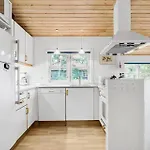 1467-aakirkeby-boesparken-8 Nyaraló *