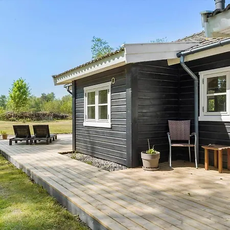 1467-aakirkeby-boesparken-8 Tatil Evi *
